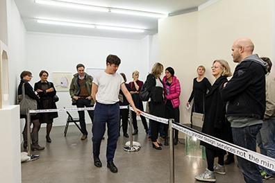 Shimmering, curated                 by Rike Frank: 
Gerry Bibby, Performance. 