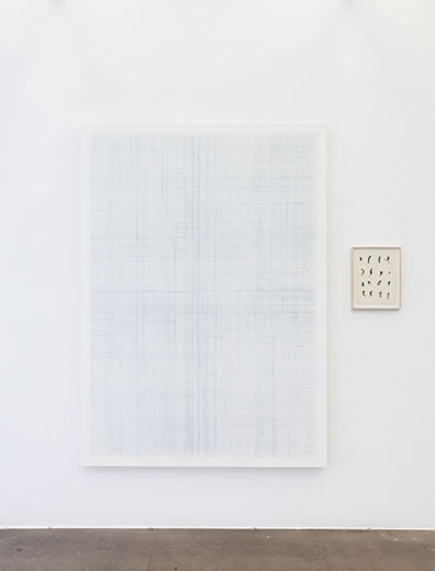  EMAK BAKIA _ curated by_Vienna 2016  "Meine Herkunft habe ich mir selbst ausgedacht": l.: Sofie Thorsen. Courtesy Krobath Wien
r.: Henri Michaux. Leihgabe Sammlung Ploner Wien
. Rudolf Strobl