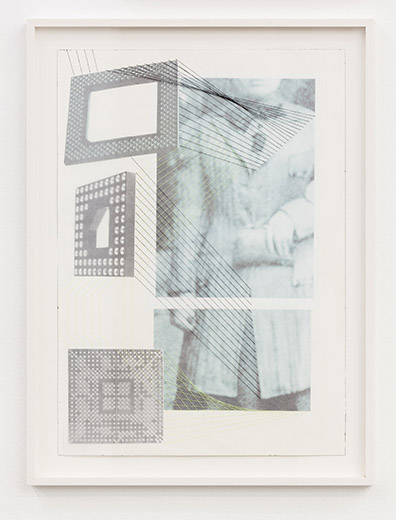 COLLAGE_Jiří Kolář . Jiří Kovanda . Dominik Lang  . Katja Strunz . Sofie Thorsen . Jenni Tischer : „InternationalLadiesGarmentWorkersUnion_Body“
2015
Collage: Transparentpapier, Kopien, Garn / Collage: transparent paper, copies, yarn
51 x 36 cm Unikat/unique. Jiri Kovanda