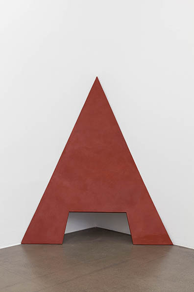Josef Bauer: Schichtholz, Lack / Plywood, lacquer .
187 x 77 x 150 cm. Unikat/Unique.. Josef Bauer