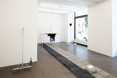 MILIEU _ curated by Mirjam Thomann & Jenni Tischer: . n.b.k./Jens Ziehe, 2014