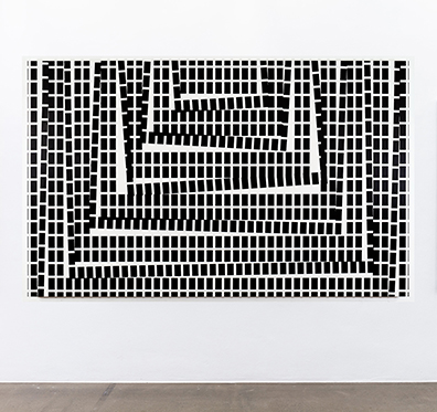 Esther  Stocker: 
O.T. / Untitled, 2018
Acryl auf Baumwolle / acrylic on cotton
200 x 300 cm
Unikat/unique. 