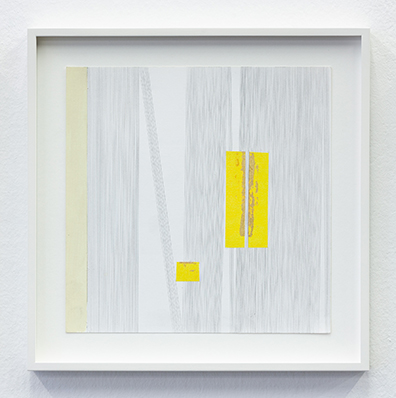  Caroline Corleone[br]Theresa Eipeldauer[br]Anna Meyer[br]Muntean/Rosenblum[br]Haleh Redjaian[br]Esther Stocker[br]Katja Strunz[br]Sofie Thorsen[br]Jenni Tischer: 
"Notes for Daydreaming (6)", 2019,
Acryl, Graphit, Klebeband, Blattgold auf Papier, 
25 x 25 cm.
Unikat. 