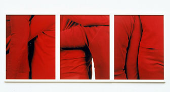 Maria Hahnenkamp: (aus der Serie "zwei Frauen"), (Detail), 2001/2002, 5-teilig Farbfotos auf Aluminium kaschiert, gerahmt, 68 x 265 x 3 cm, 1/3 . W. Woessner