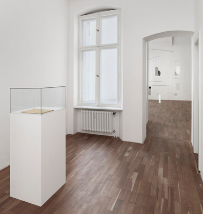 Dorit Margreiter: . 