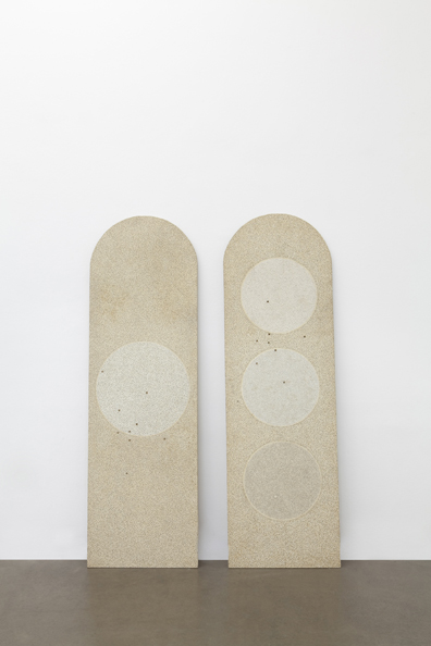 Curated by_Constructions and stories_Curated by_Marie Klimesova: Jiri Kolar
Untitled (Plates of Law), diptych, 1960
Chiasmage, plywood
160 x 49,5 x 2 cm each
Unikat 50 x 41,5 (ungerahmt), 80,2 x 60 (gerahmt). 
